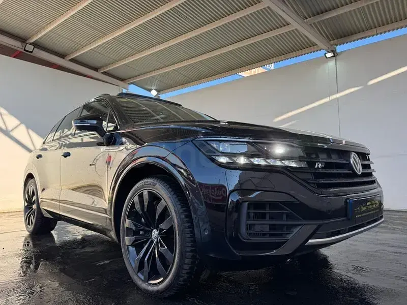 Usado VW Touareg Individual 421 CV (309 kW) 2020 Negro SUV