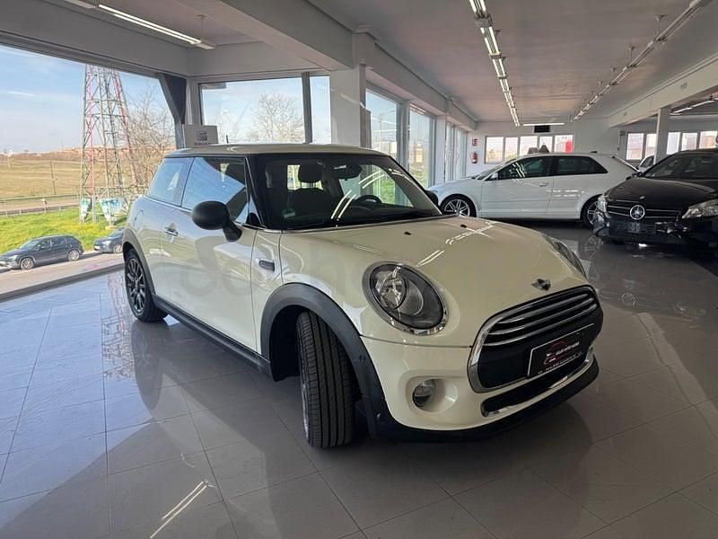 Usado Mini ONE 102 CV (75 kW) 2015 Blanco Utilitario