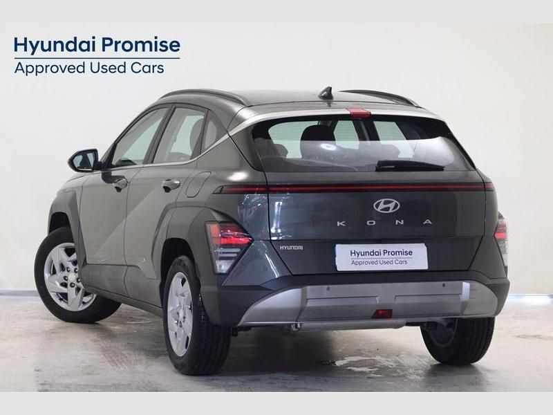 Usado Hyundai Kona 120 CV (88 kW) 2024 Amazon gray SUV