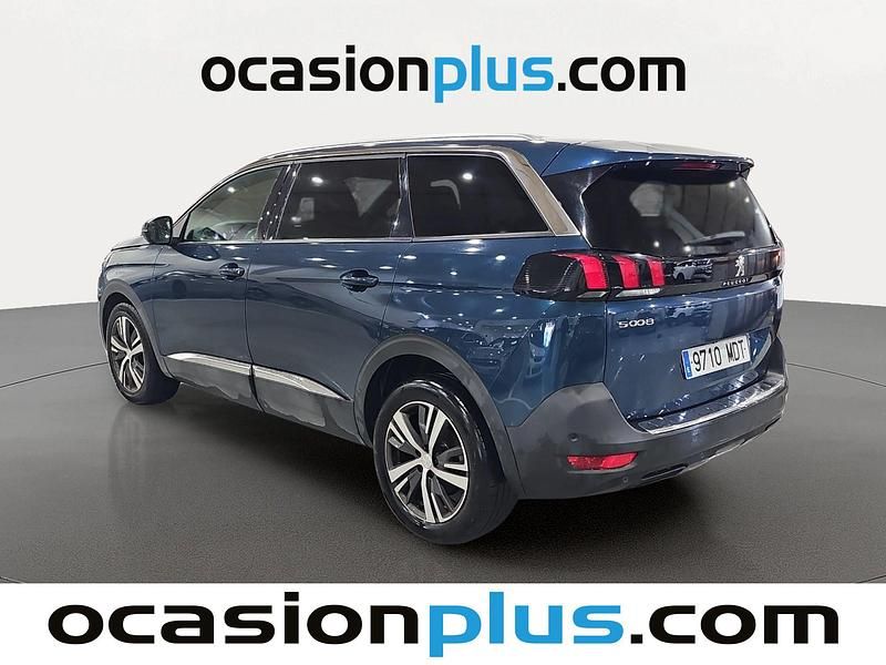 Usado Peugeot 5008 Allure 131 CV (96 kW) 2023 Azul Monovolumen