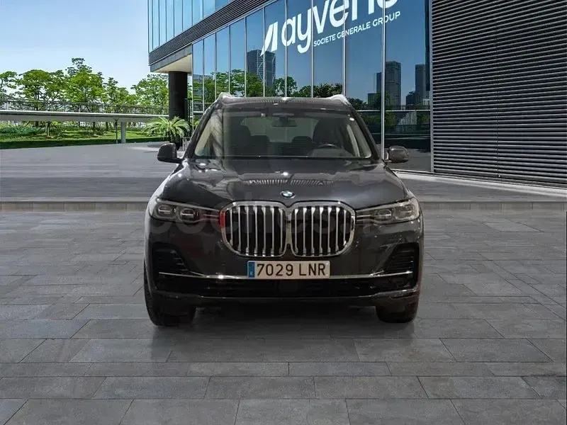 Usado BMW X7 340 CV (250 kW) 2021 Gris / plata SUV