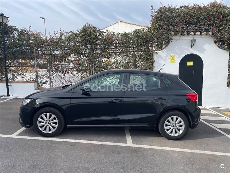 Negro Usado 2019 Seat Ibiza Reference Berlina | 8500 € (Super precio) - Imagen 1/4