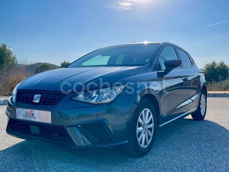 Gris / plata Usado 2019 Seat Ibiza Reference Berlina | 11.800 € (Precio justo) - Imagen 1/4