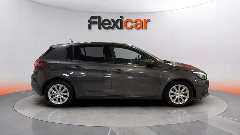 Usado Peugeot 308 Style 131 CV (96 kW) 2020 Blanco Berlina