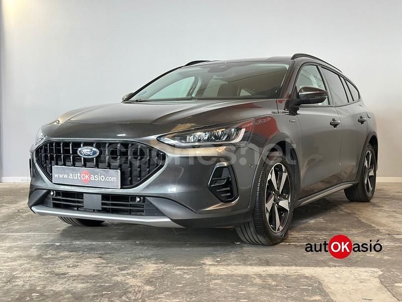 Gris / plata Usado 2024 Ford Focus Active X Familiar | 22.490 € (Precio justo) - Imagen 1/4