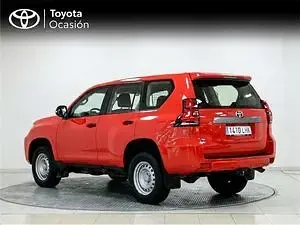Usado Toyota Land Cruiser 177 CV (130 kW) 2020 Rojo