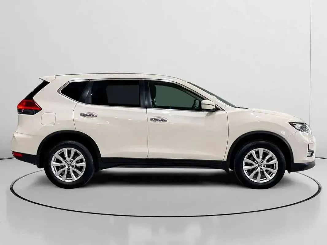 Usado Nissan X-Trail Acenta 150 CV (110 kW) 2020 Blanco SUV