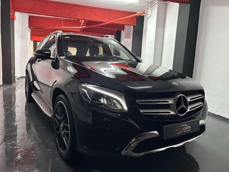 Usado Mercedes GLC220 170 CV (125 kW) 2019 Negro SUV
