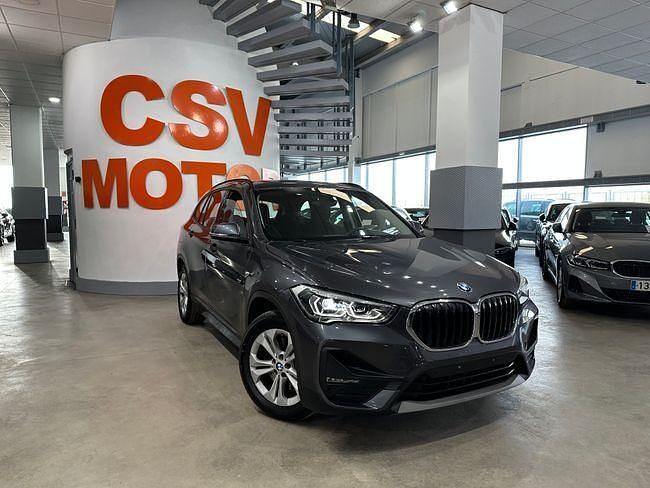 Usado BMW X1 Advantage 223 CV (164 kW) 2021 Gris SUV