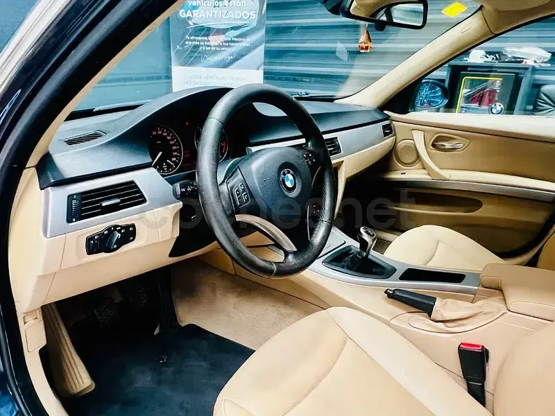 Usado BMW 318 122 CV (89 kW) 2007 Azul Berlina