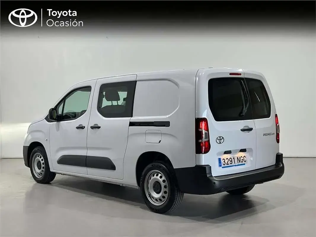 Usado Toyota Proace City City 102 CV (75 kW) 2025 Monovolumen