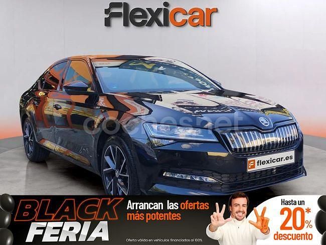 Negro Usado 2023 Skoda Superb SportLine Berlina | 36.890 € - Imagen 1/4