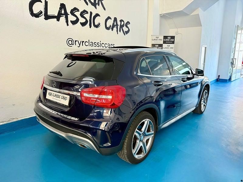 Usado Mercedes GLA200 AMG line 136 CV (100 kW) 2016 Azul SUV