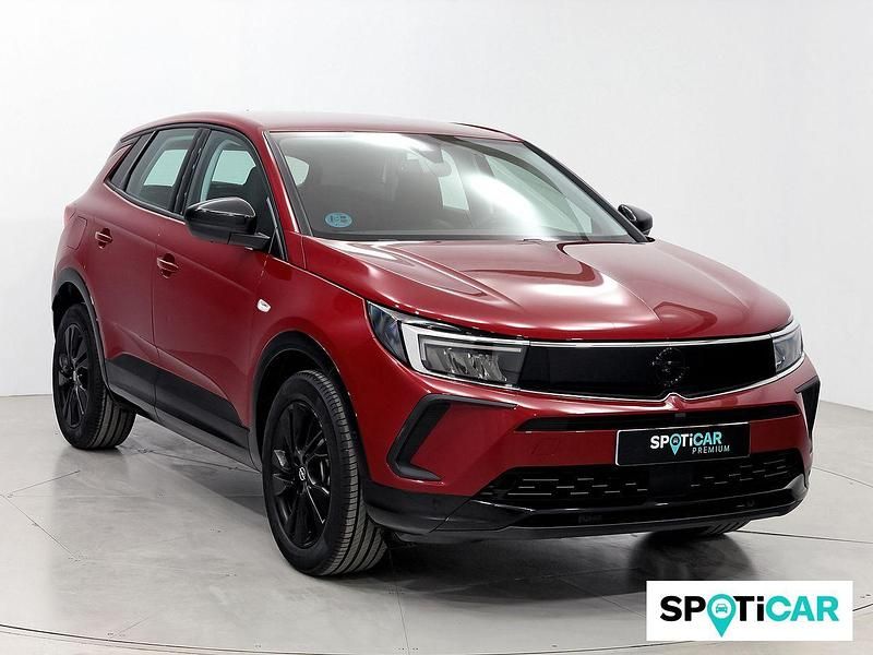 Rojo Usado 2024 Opel Grandland X S SUV | 23.950 € (Precio justo) - Imagen 1/4