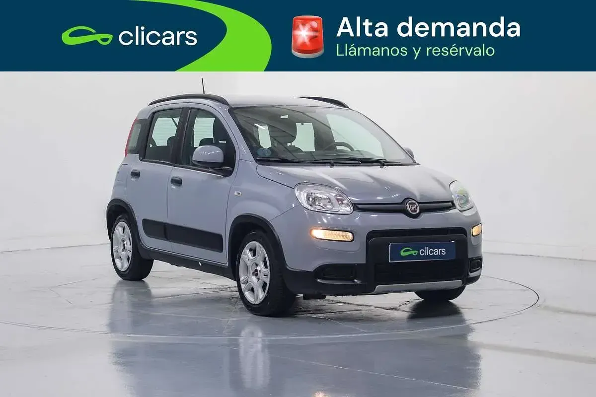 Usado Fiat Panda 69 CV (50 kW) 2022 Gris Utilitario