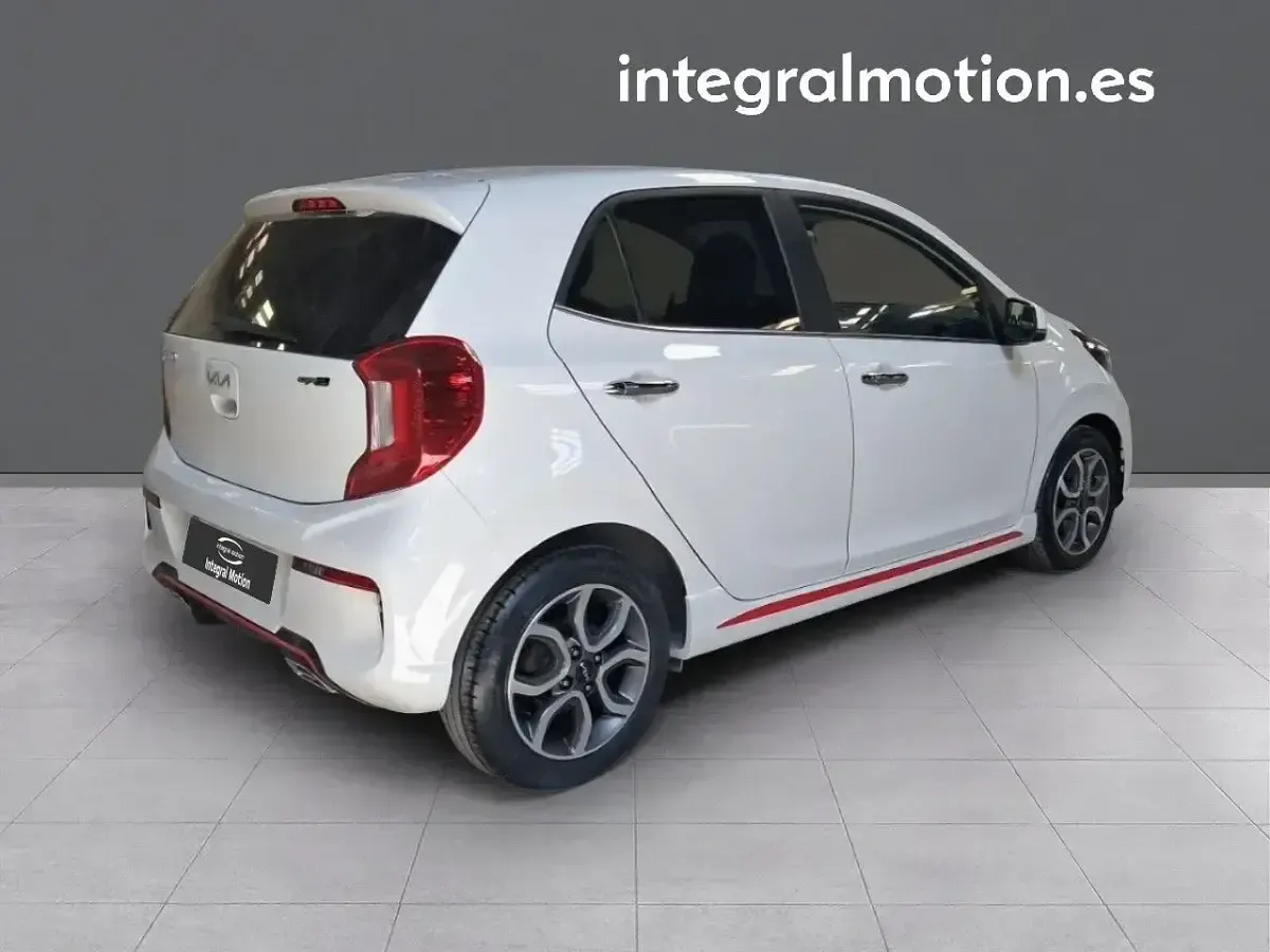 Usado Kia Picanto GT-Line 66 CV (48 kW) 2022 Blanco Utilitario