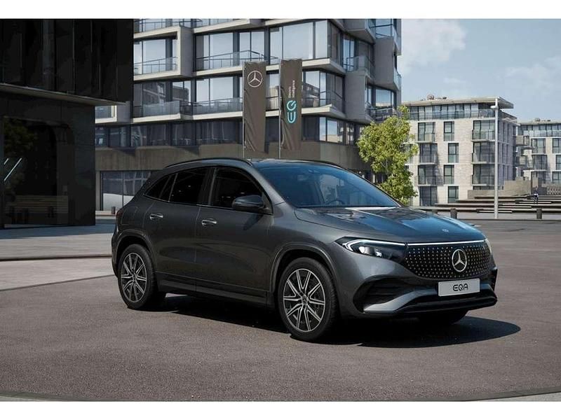Usado Mercedes EQA300 167 kW (228 CV) 2025 Gris SUV