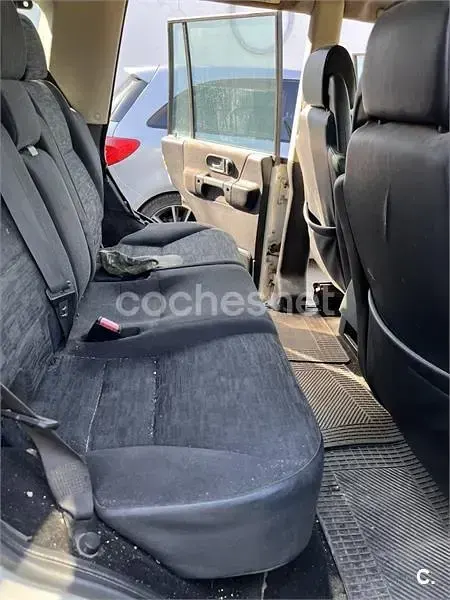 Usado Land Rover Discovery S 138 CV (101 kW) 2003 Blanco SUV