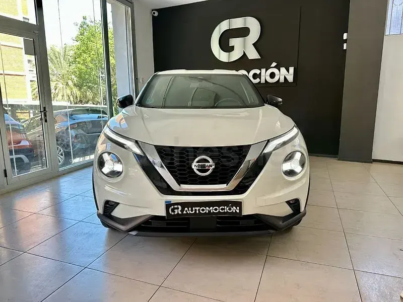 Usado Nissan Juke Acenta 114 CV (83 kW) 2022 Blanco SUV