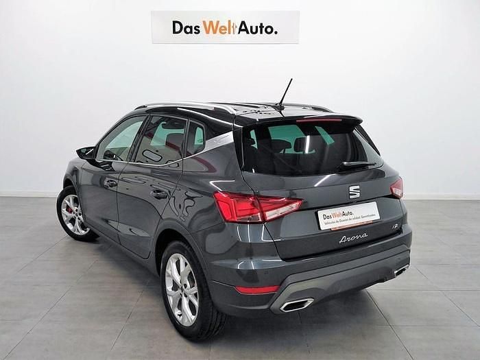 Gris Usado 2024 Seat Arona FR SUV | 20.930 € (Precio justo) - Imagen 1/4