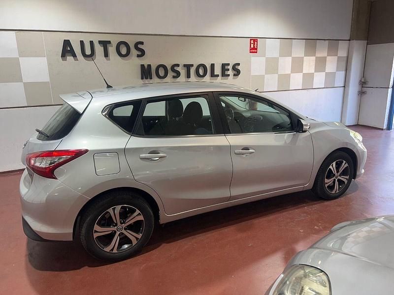 Usado Nissan Pulsar Tekna 110 CV (80 kW) 2014 Gris / plata Berlina