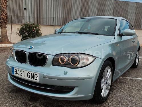 Verde Usado 2009 BMW 118 Utilitario | 6450 € (Super precio) - Imagen 1/4