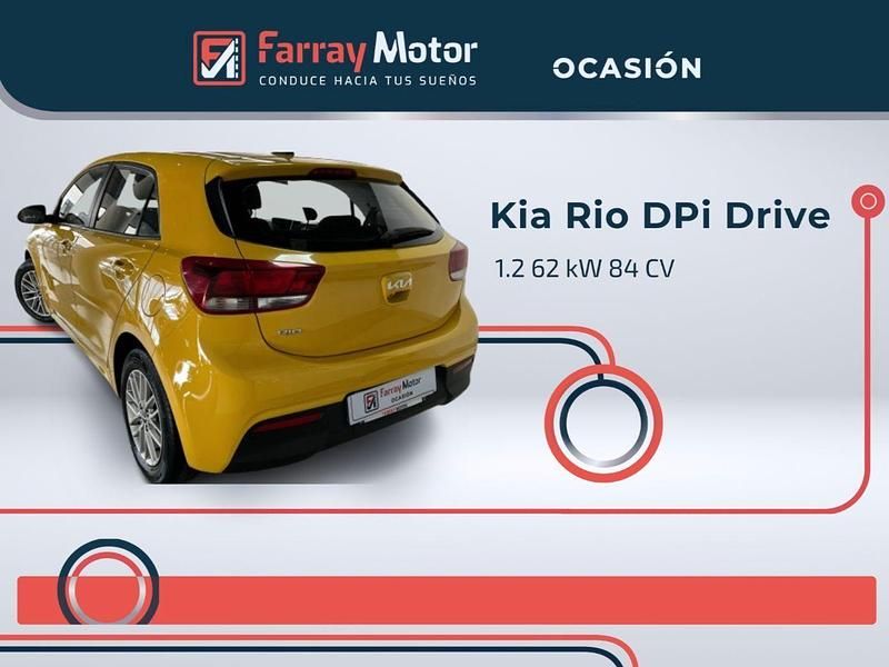 Usado Kia Rio 84 CV (61 kW) 2022 Amarillo Berlina