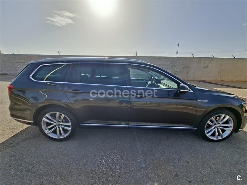 Usado VW Passat GTE 218 CV (160 kW) 2018 Negro Familiar
