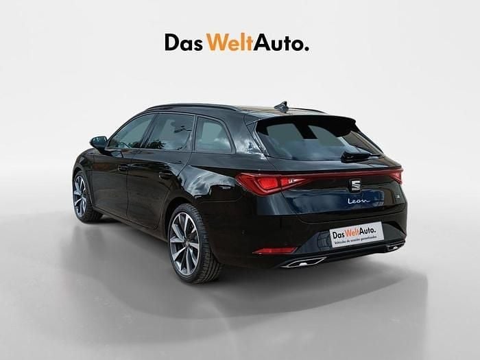 Negro Usado 2024 Seat Leon ST FR Familiar | 28.900 € (Caro) - Imagen 1/4