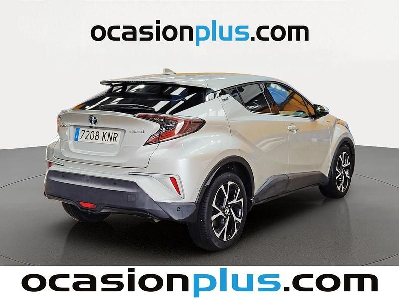 Usado Toyota C-HR Advance 122 CV (89 kW) 2018 Gris plata SUV