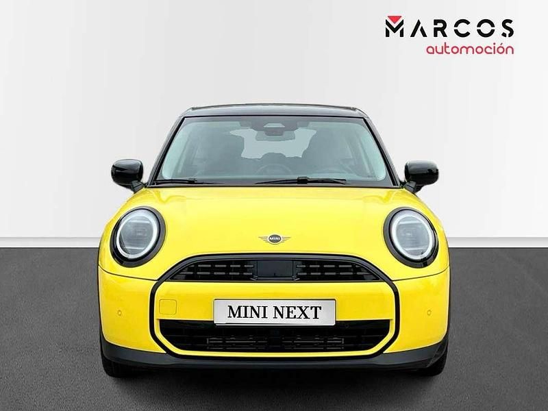 Usado Mini Cooper 156 CV (114 kW) 2024 Amarillo Utilitario