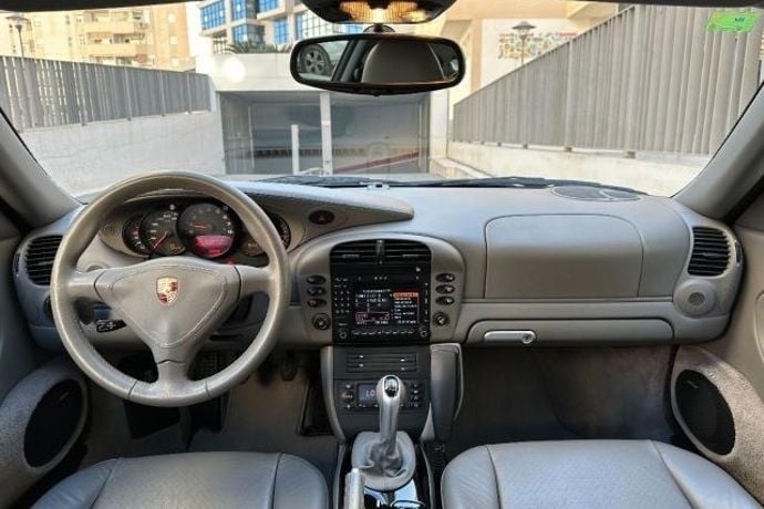 Usado Porsche 911 420 CV (308 kW) 2002 Coupe