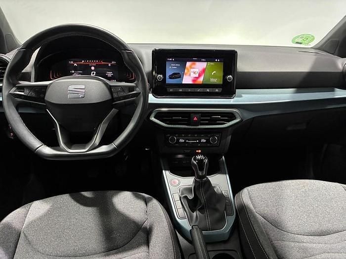 Usado Seat Arona Xperience 115 CV (84 kW) 2024 Azul SUV