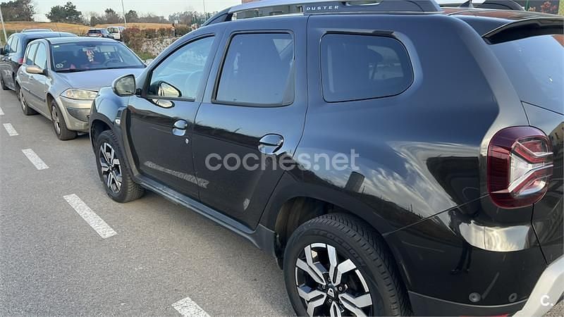Usado Dacia Duster Prestige 115 CV (84 kW) 2021 Negro SUV