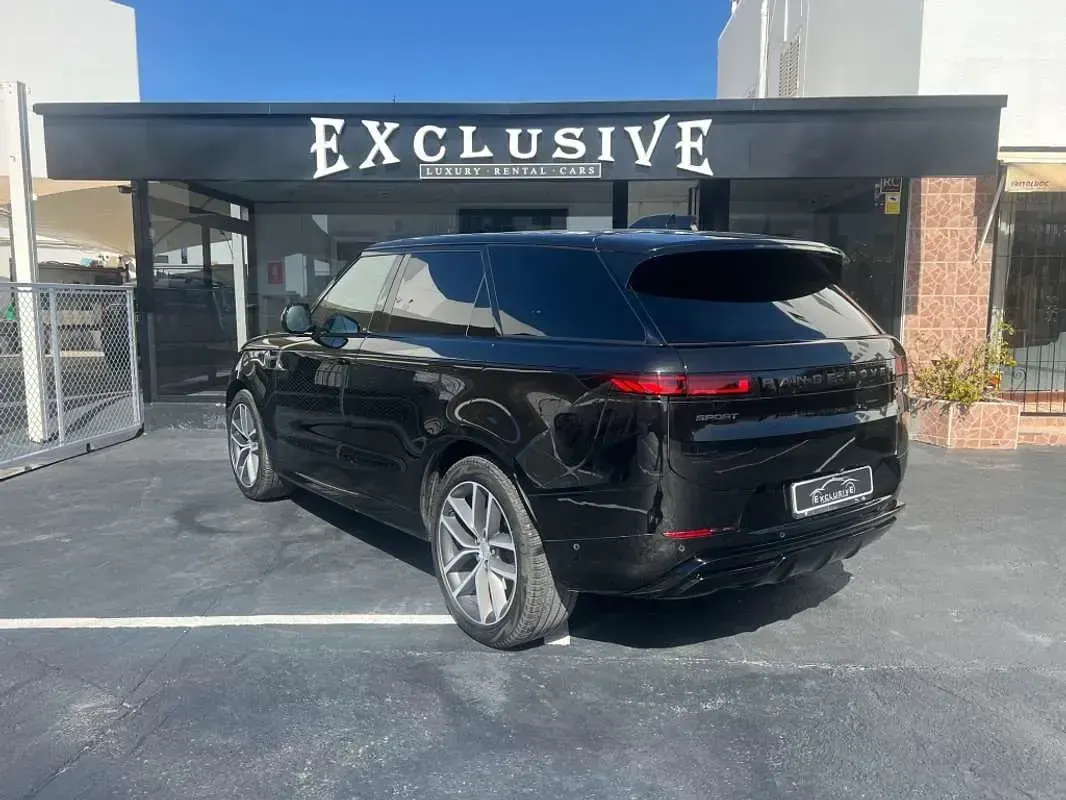 Usado Land Rover Range Rover Sport SE Dynamic 300 CV (220 kW) 2023 Negro SUV