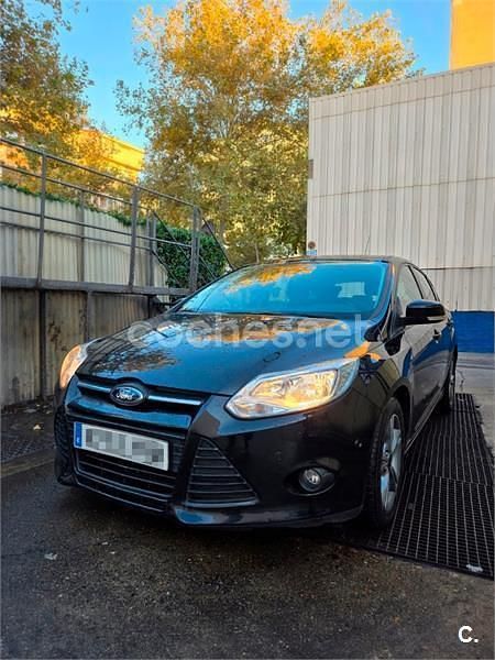 Usado Ford Focus Titanium 125 CV (91 kW) 2014 Negro Berlina