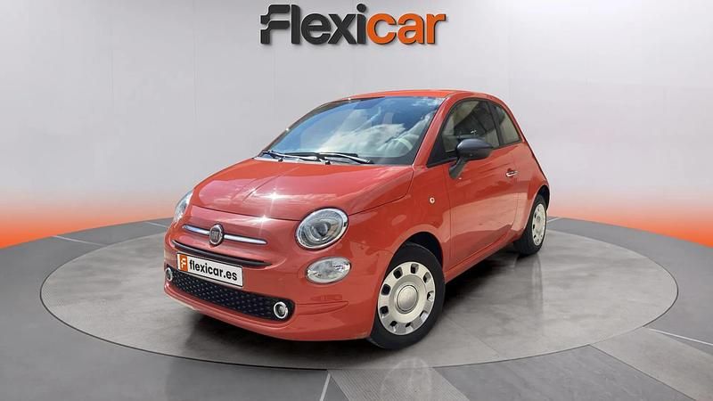 Usado Fiat 500 Club 71 HP (52 kW) 2023 Laranja Sedan