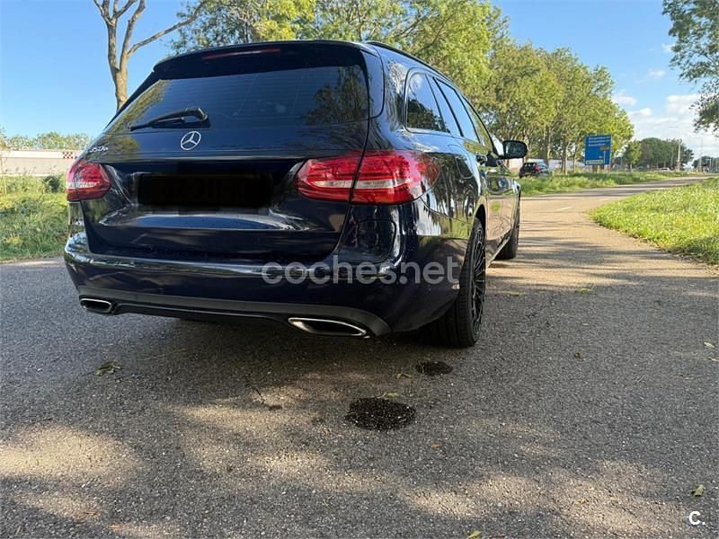Usado Mercedes C350e AMG line 279 CV (205 kW) 2015 Azul Familiar