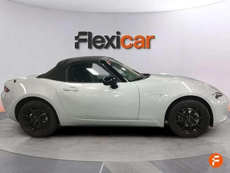 Usado Mazda MX5 132 CV (97 kW) 2019 Gris Descapotable