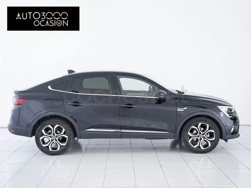 Usado Renault Arkana Zen 140 CV (102 kW) 2021 Negro SUV