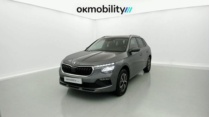 Gris graphite Usado 2024 Skoda Kamiq Selection SUV | 17.000 € (Buen precio) - Imagen 1/3