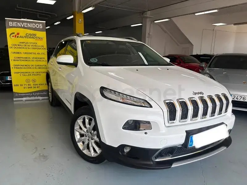 Usado Jeep Cherokee Limited 140 CV (102 kW) 2014 Blanco SUV