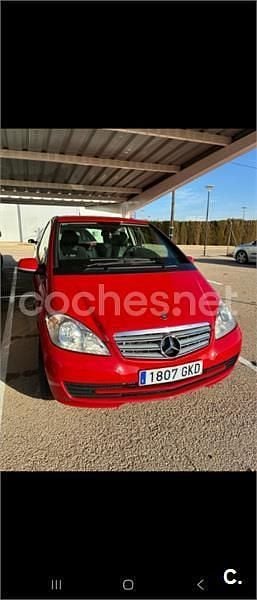 Usado Mercedes A150 Avantgarde 95 CV (69 kW) 2009 Rojo Berlina