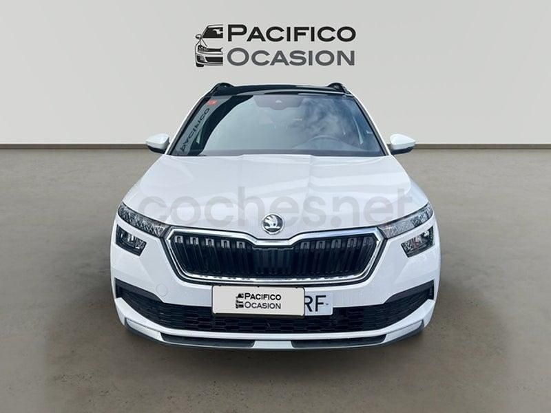 Usado Skoda Kamiq Sport 150 CV (110 kW) 2021 Blanco SUV