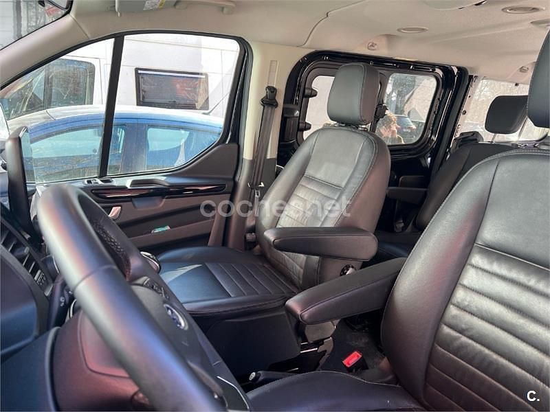 Usado Ford Transit Custom Nugget 150 CV (110 kW) 2023 Negro Monovolumen