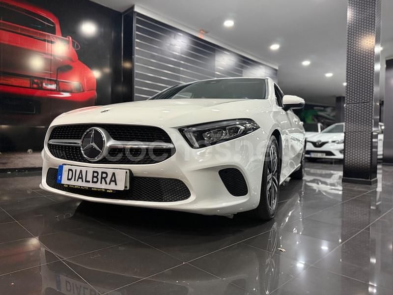 Blanco Usado 2022 Mercedes A180 Berlina | 17.600 € (Super precio) - Imagen 1/4