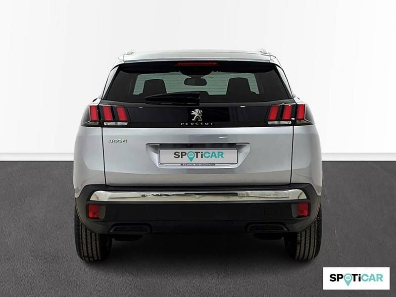 Usado Peugeot 3008 Style 130 CV (95 kW) 2020 Gris SUV