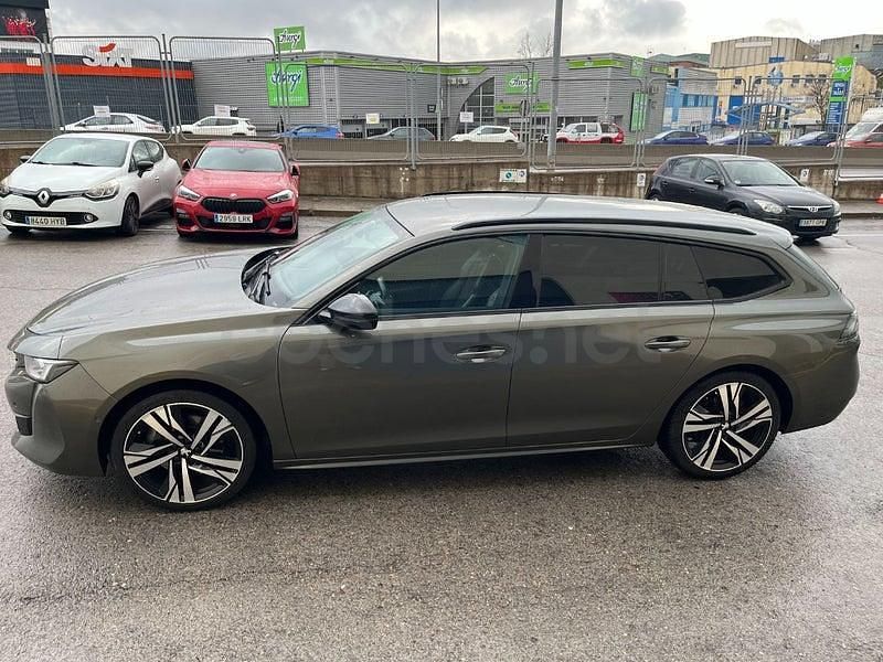 Usado Peugeot 508 SW GT-line 180 CV (132 kW) 2020 Gris / plata Familiar