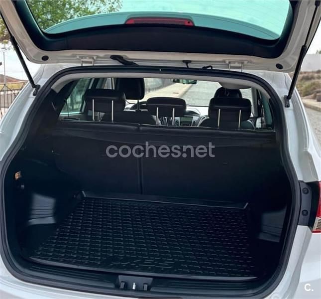 Usado Hyundai ix35 115 CV (84 kW) 2015 Gris / plata SUV