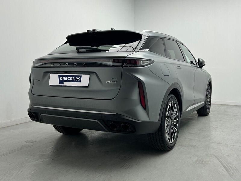 Usado Omoda 9 537 CV (394 kW) 2025 Gris SUV